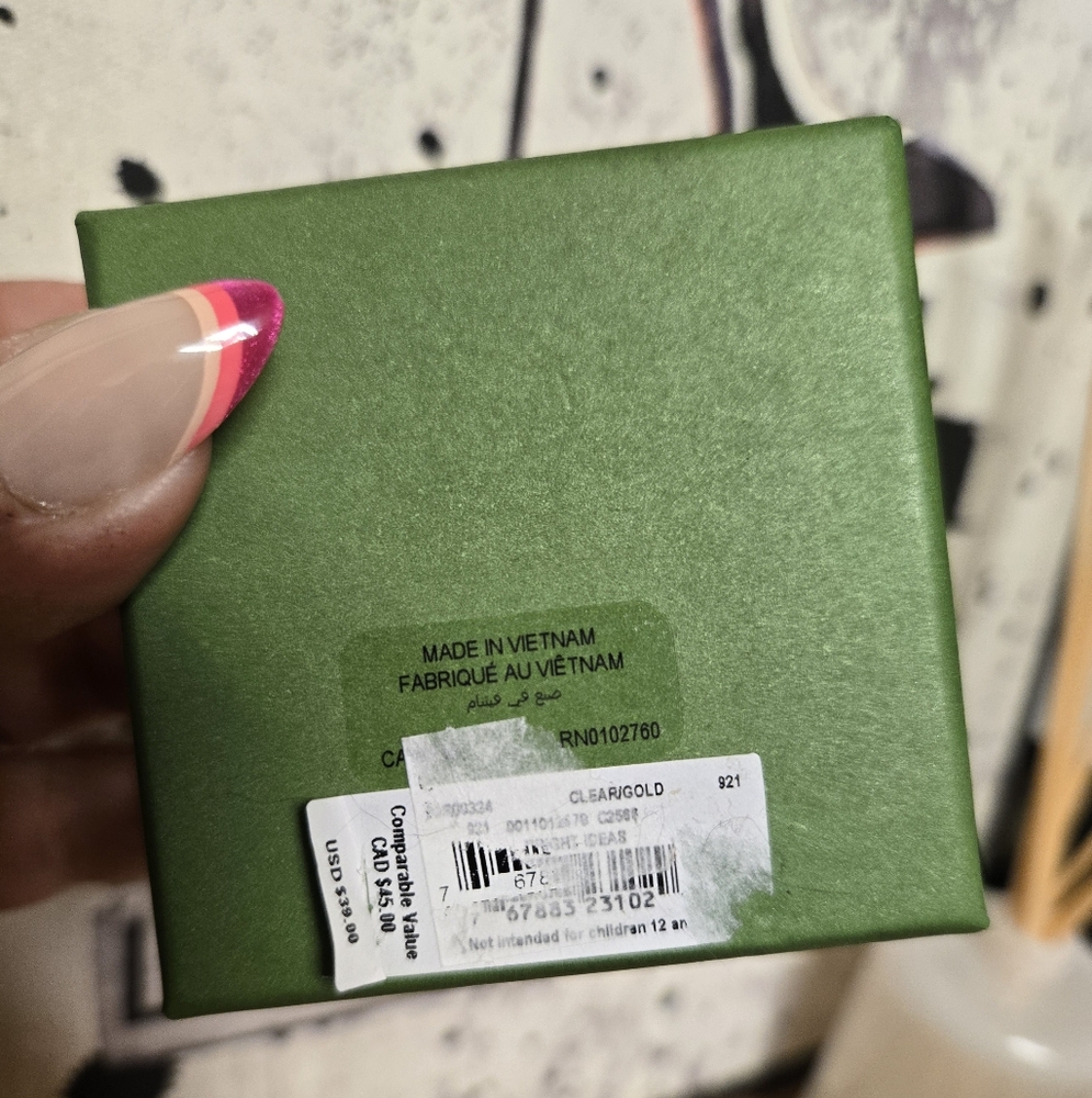 ⚠️SOLD⚠️Kate Spade Cubic Zirconia Stud Earrings NIB - Picture 4 of 4